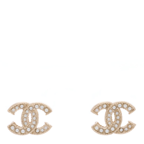 CHANEL Pearl CC Earrings Gold
